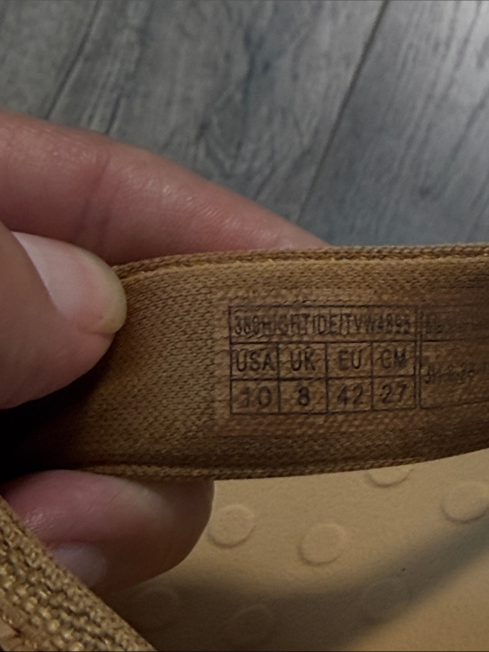 Vionic Women’s Beige/Tan Platform Flip Flop Sandals - Picture 10 of 10